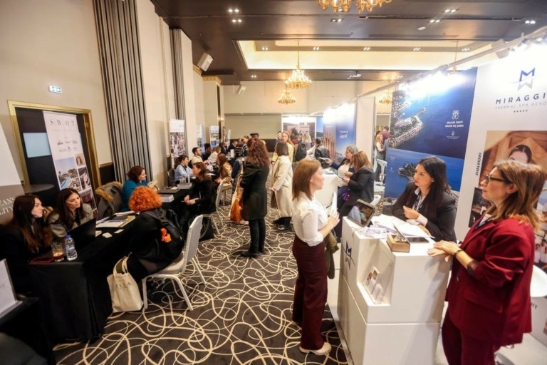 Ημέρες Καριέρας ΔΥΠΑ: 100 επιχειρήσεις αναζητούν προσωπικό στη Θεσσαλονίκη