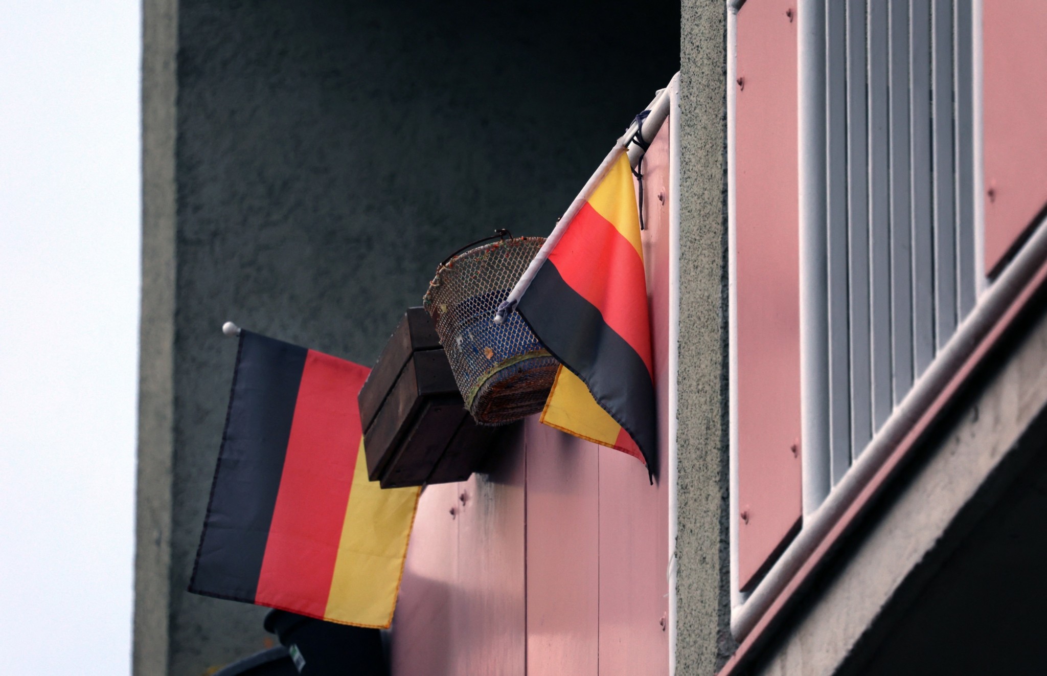 Γερμανικές εκλογές 2025: Ποιους και γιατί θα ψηφίσουν οι νέοι – H μάχη στα social media (γραφήματα)