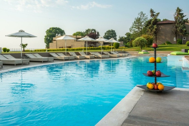 Στη HotelBrain το εμβληματικό Dion Palace Resort & Spa (pics)