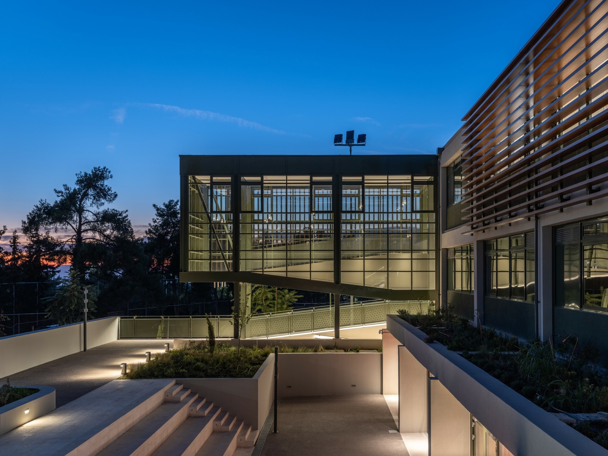 Οι εντυπωσιακές εγκαταστάσεις του κολλεγίου Ανατόλια που σχεδίασαν τρία αρχιτεκτονικά γραφεία