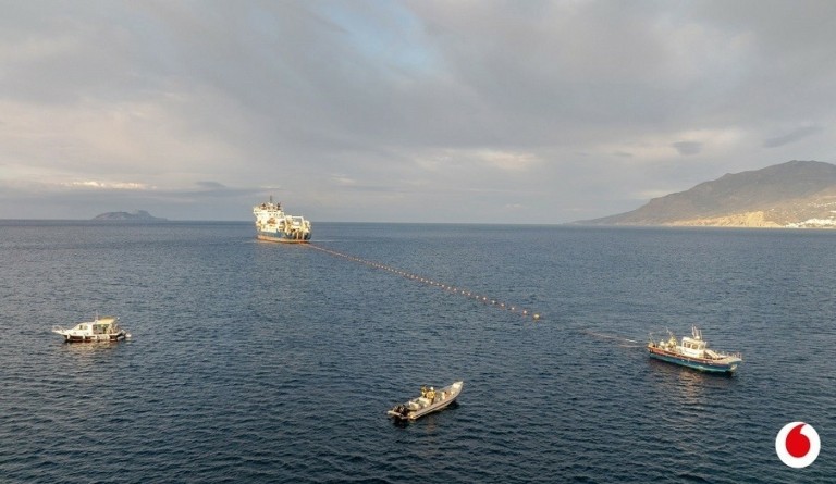 Στην Κρήτη ξεκινά η νέα εποχή στις επικοινωνίες, με το μεγαλύτερο υποθαλάσσιο καλώδιο του κόσμου