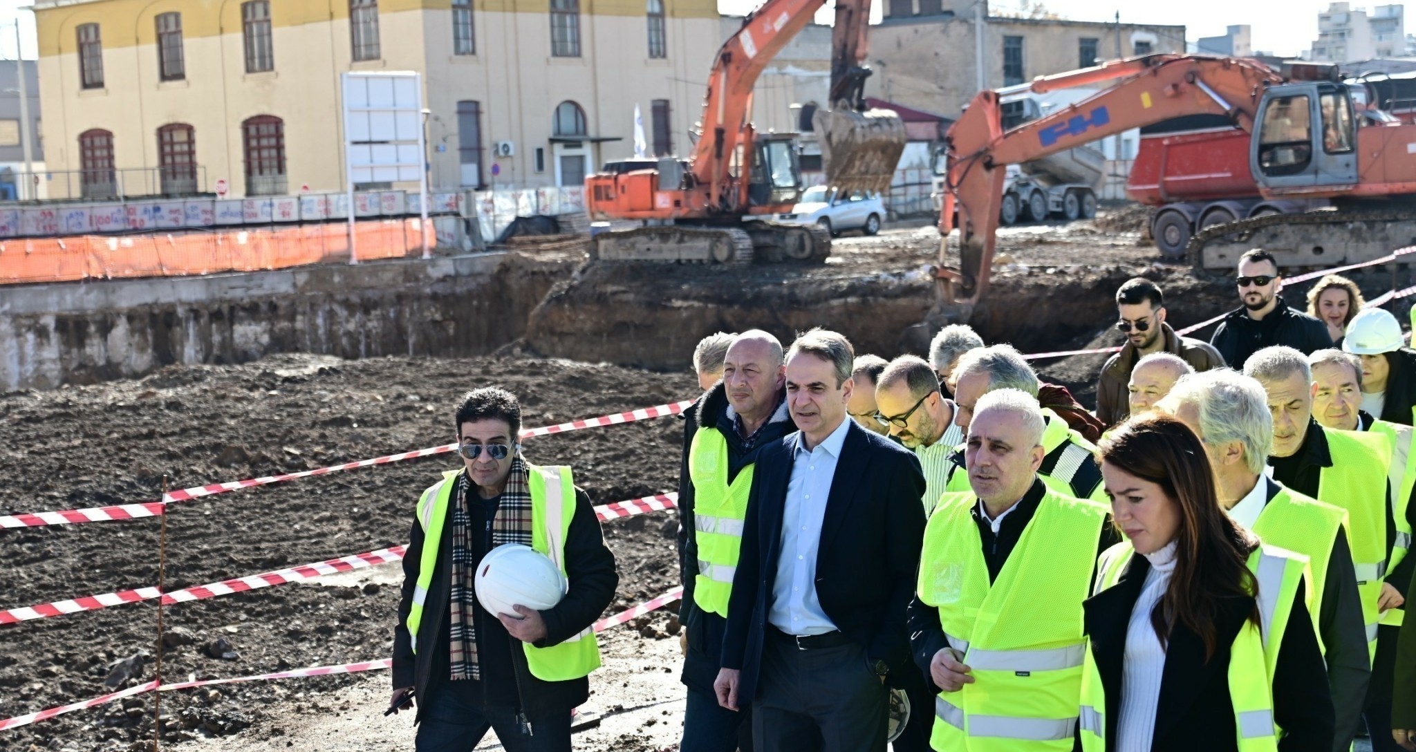 Μητσοτάκης από εργοτάξιο του νέου Δικαστικού Μεγάρου στον Πειραιά: Το πρώτο λιμάνι της χώρας αλλάζει όψη