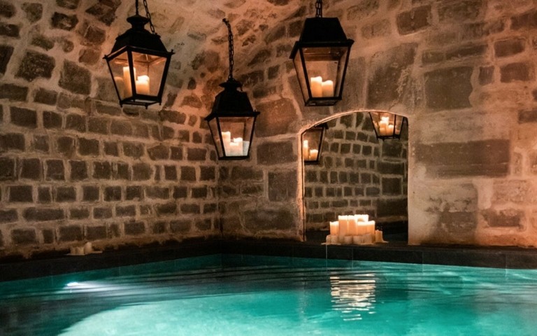 Spa Clēmēns: Η απόλυτη εμπειρία υδάτινης ευεξίας στο Παρίσι