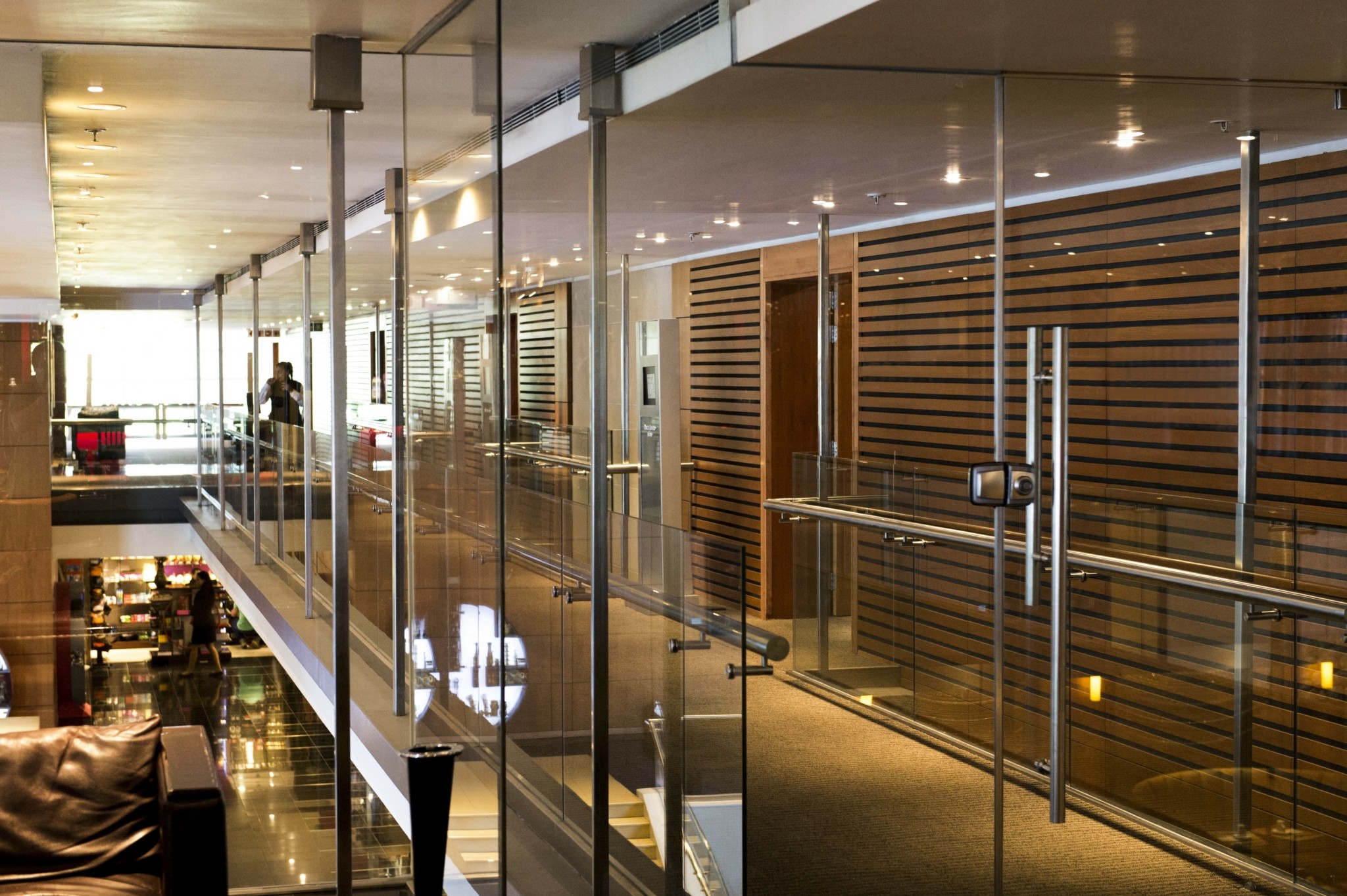 Dolce & Gabbana, Louis Vuitton και Gucci επενδύουν σε νέα πτέρυγα πολυτελείας $11,4 εκατ. στο V&A του Κέιπ Τάουν