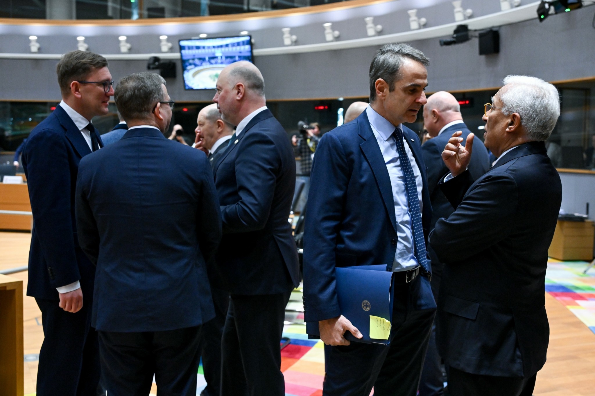 Politico: Συμφωνία των «26» για την Ουκρανία, όχι από την Ουγγαρία – Ομοφωνία για την άμυνα στη Σύνοδο Κορυφής (upd)