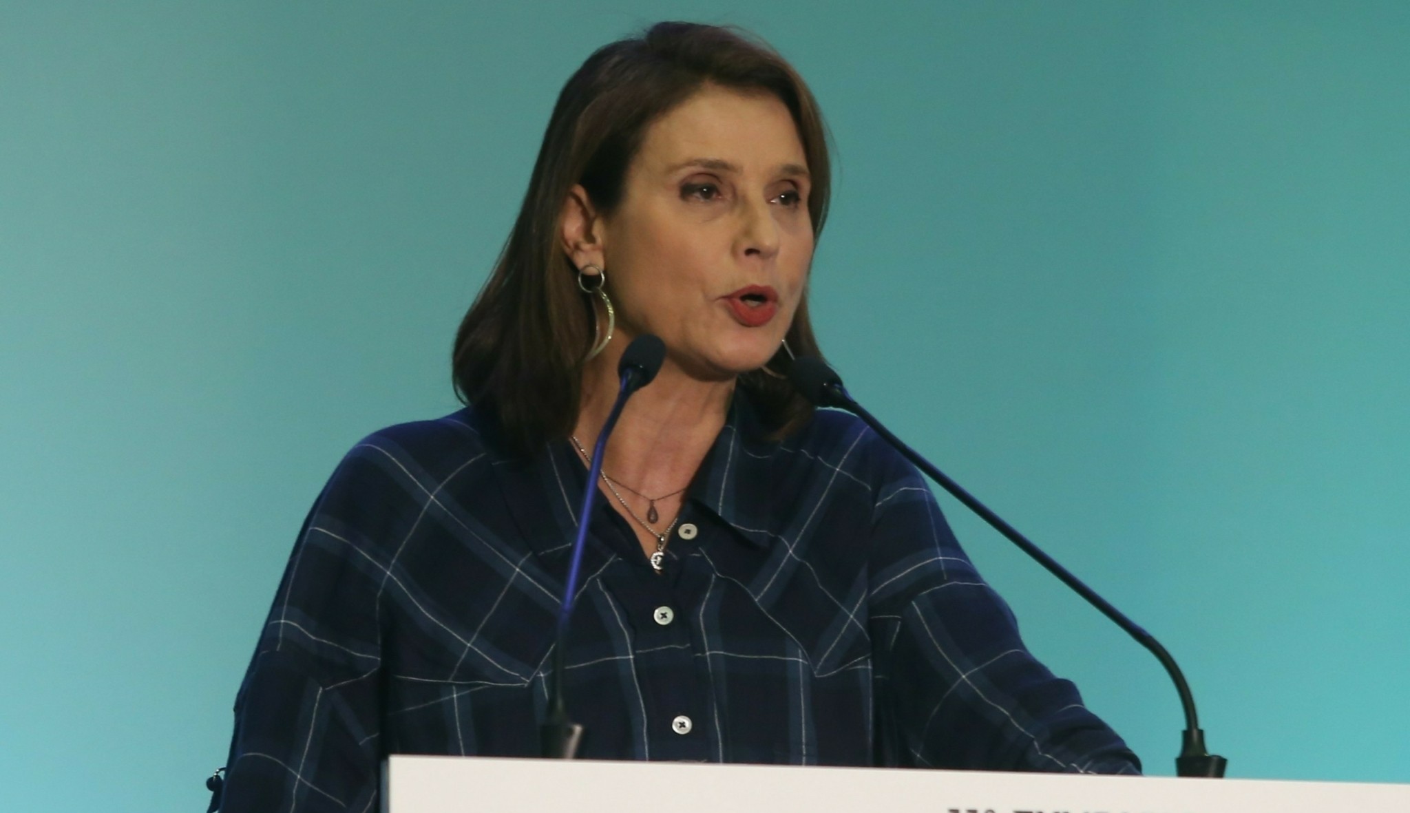 Η παραπομπή της Μπατζελή, η επιστολή στο Πειθαρχικό και ο …εμφύλιος στο ΠΑΣΟΚ