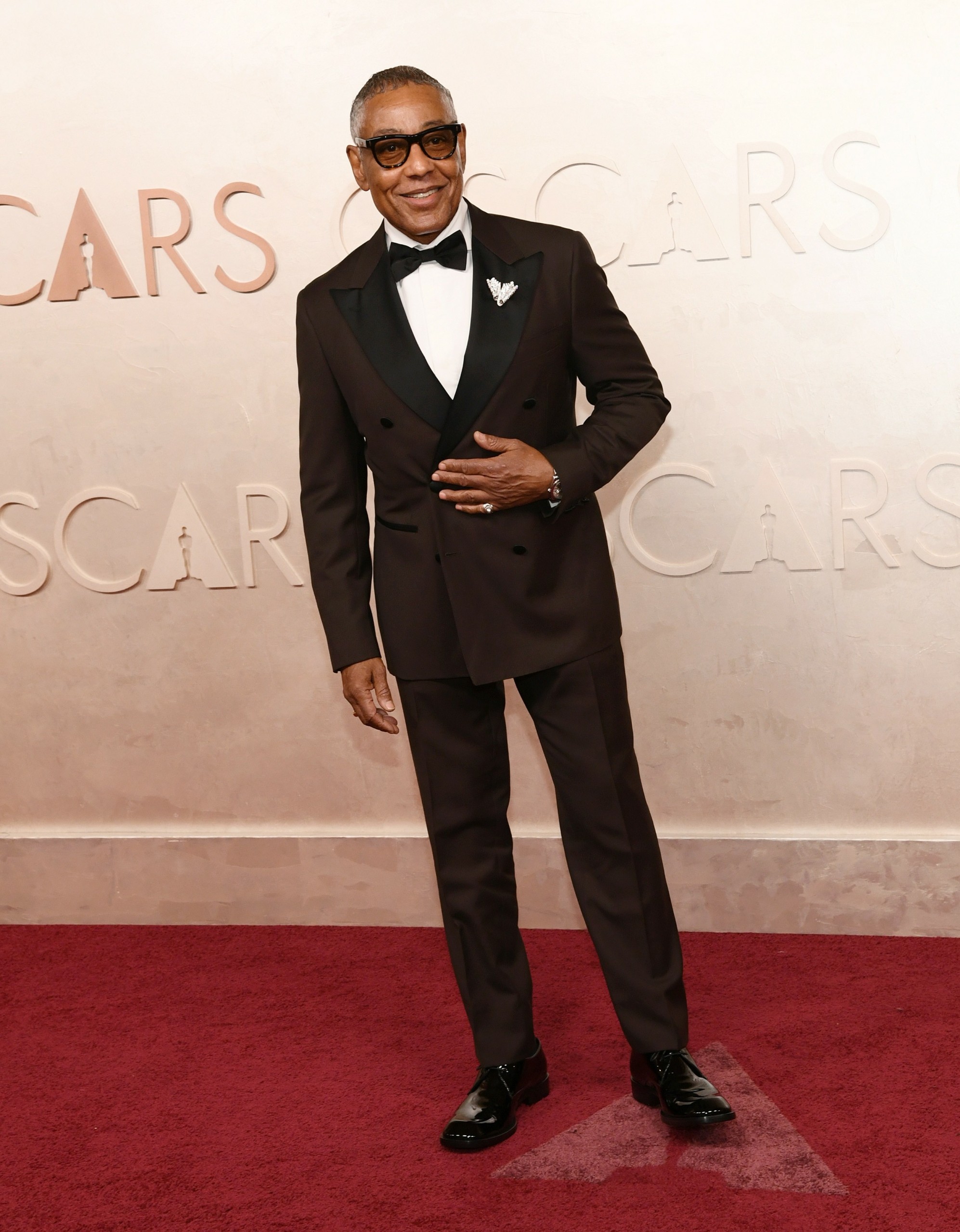 Ανάλυση: Οι καλοντυμένοι και οι κακοντυμένοι άνδρες στο κόκκινο χαλί των Οσκαρ