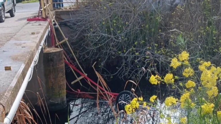 Λακωνία: 40 λεπτά προσπαθούσαν να σώσουν την 15χρονη που οδηγούσε το αυτοκίνητο όταν έπεσε στο ποτάμι