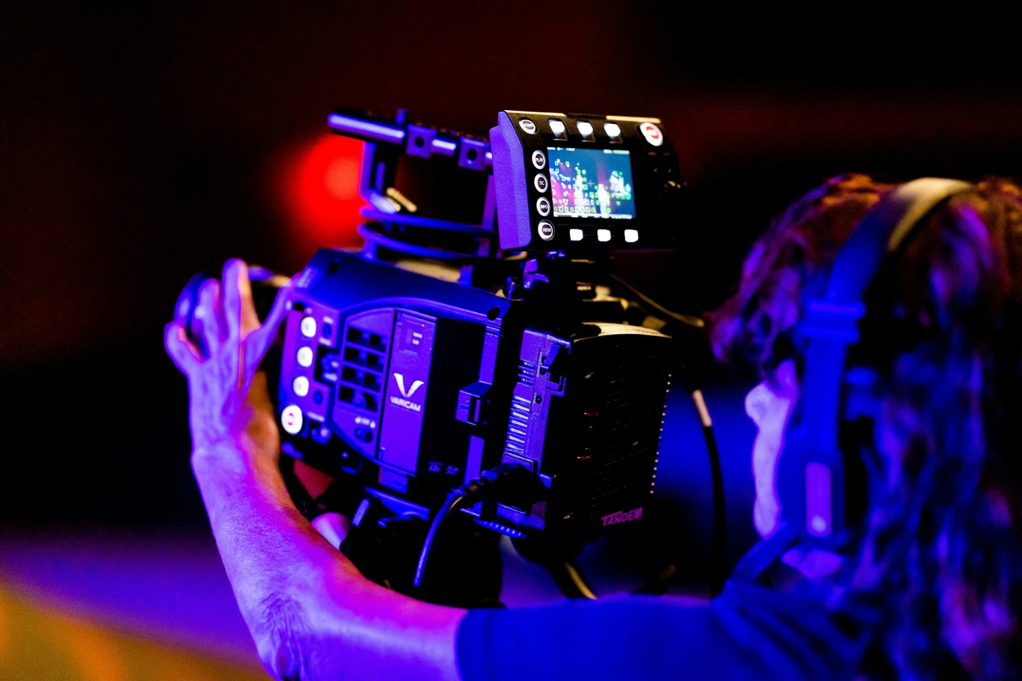 Βρετανία: Ο όμιλος μέσων ενημέρωσης Sky θα καταργήσει 2.000 θέσεις εργασίας