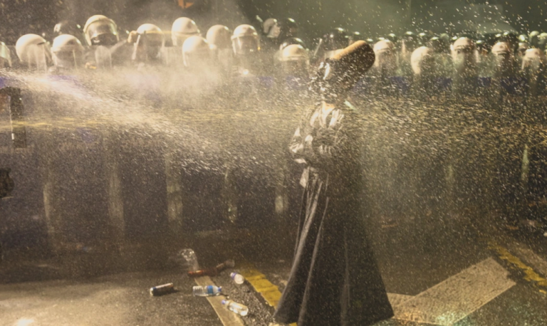 Πώς ο Ερντογάν προσπαθεί να κατευνάσει τις αγορές και τους διαδηλωτές (γράφημα)