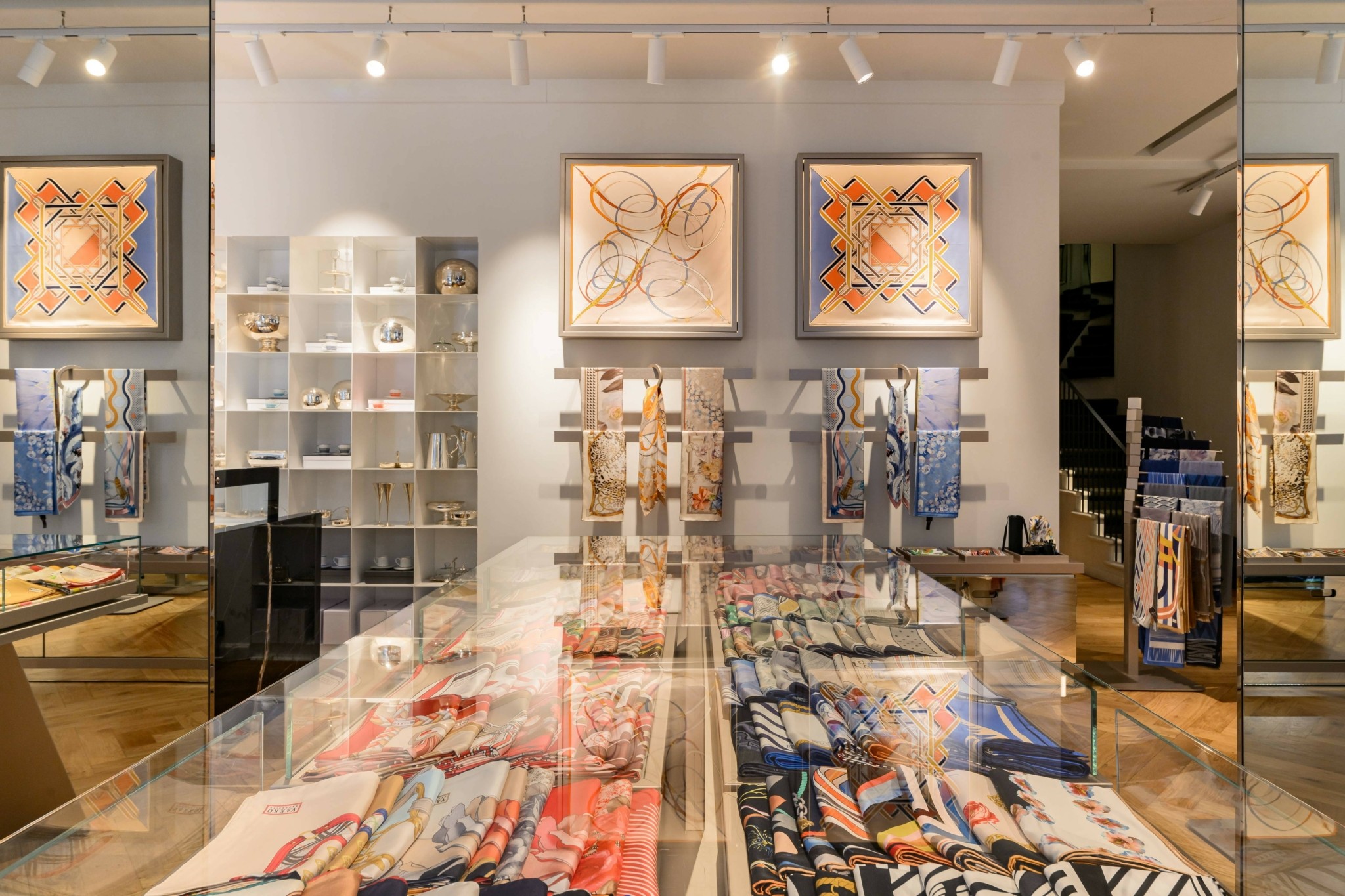 Το πρώτο κατάστημα της VAKKO στην Ελλάδα άνοιξε στην Αθήνα (pics)