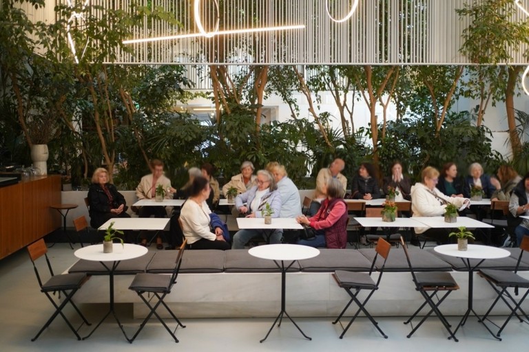 Ο Όμιλος Motor Oil στέκεται δίπλα στην Τρίτη Ηλικία, στηρίζοντας το πρόγραμμα για άτομα άνω των 65 ετών του Μουσείου Κυκλαδικής Τέχνης