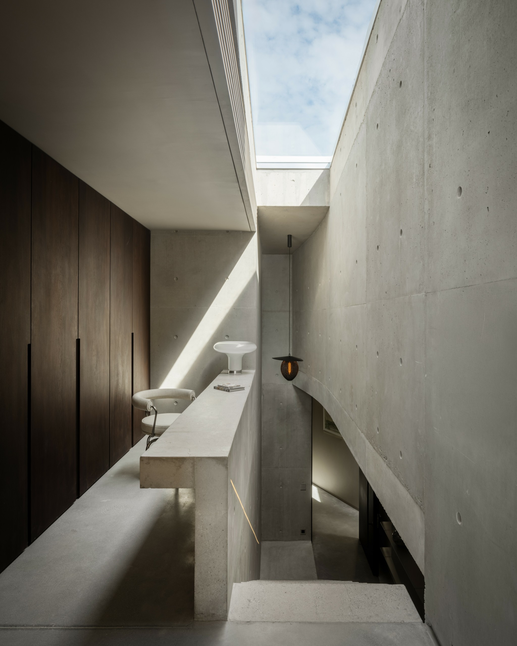 Αιμασιά: Η βίλα-αριστούργημα της Μυκόνου πωλείται για 24 εκατ. ευρώ