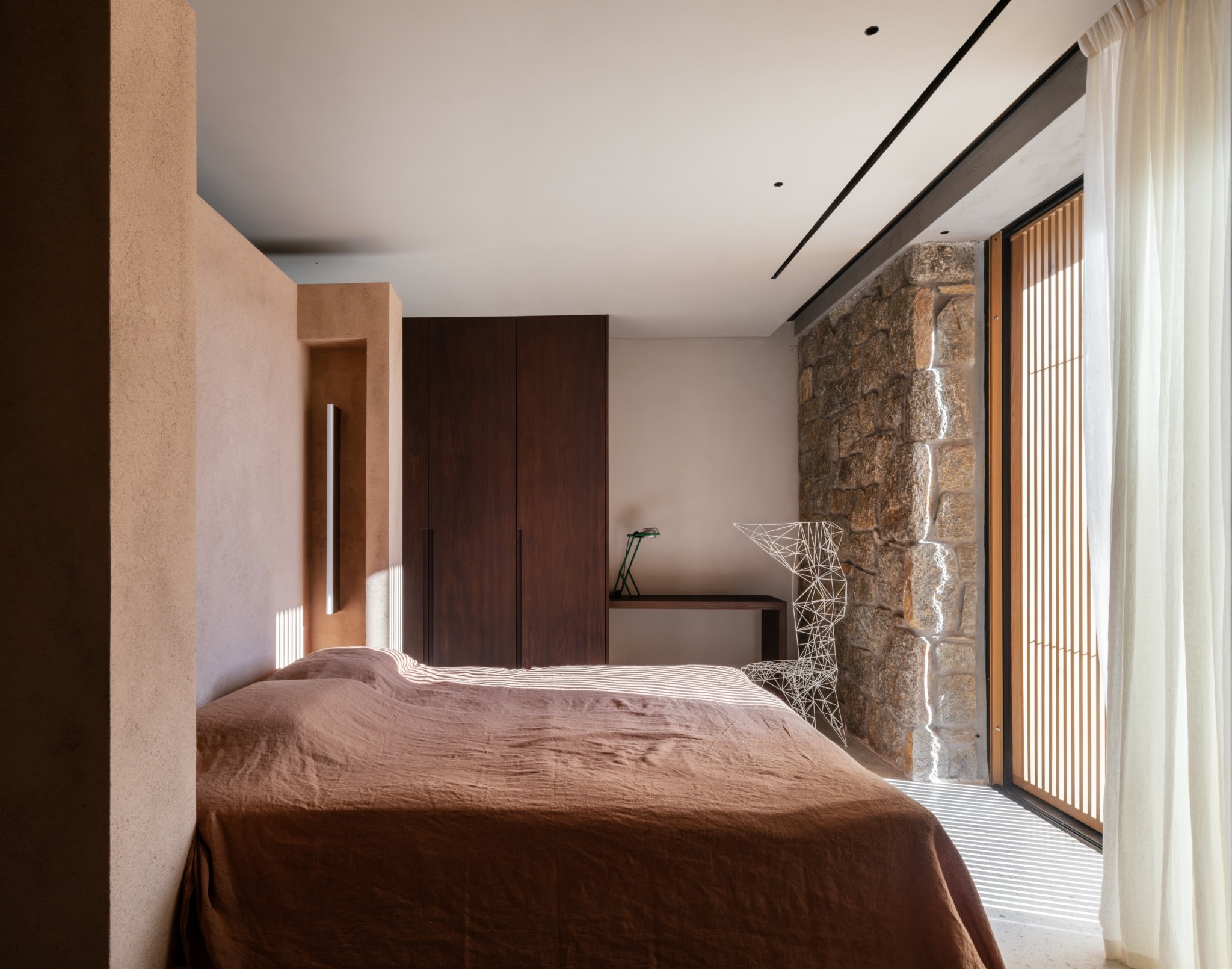 Αιμασιά: Η βίλα-αριστούργημα της Μυκόνου πωλείται για 24 εκατ. ευρώ