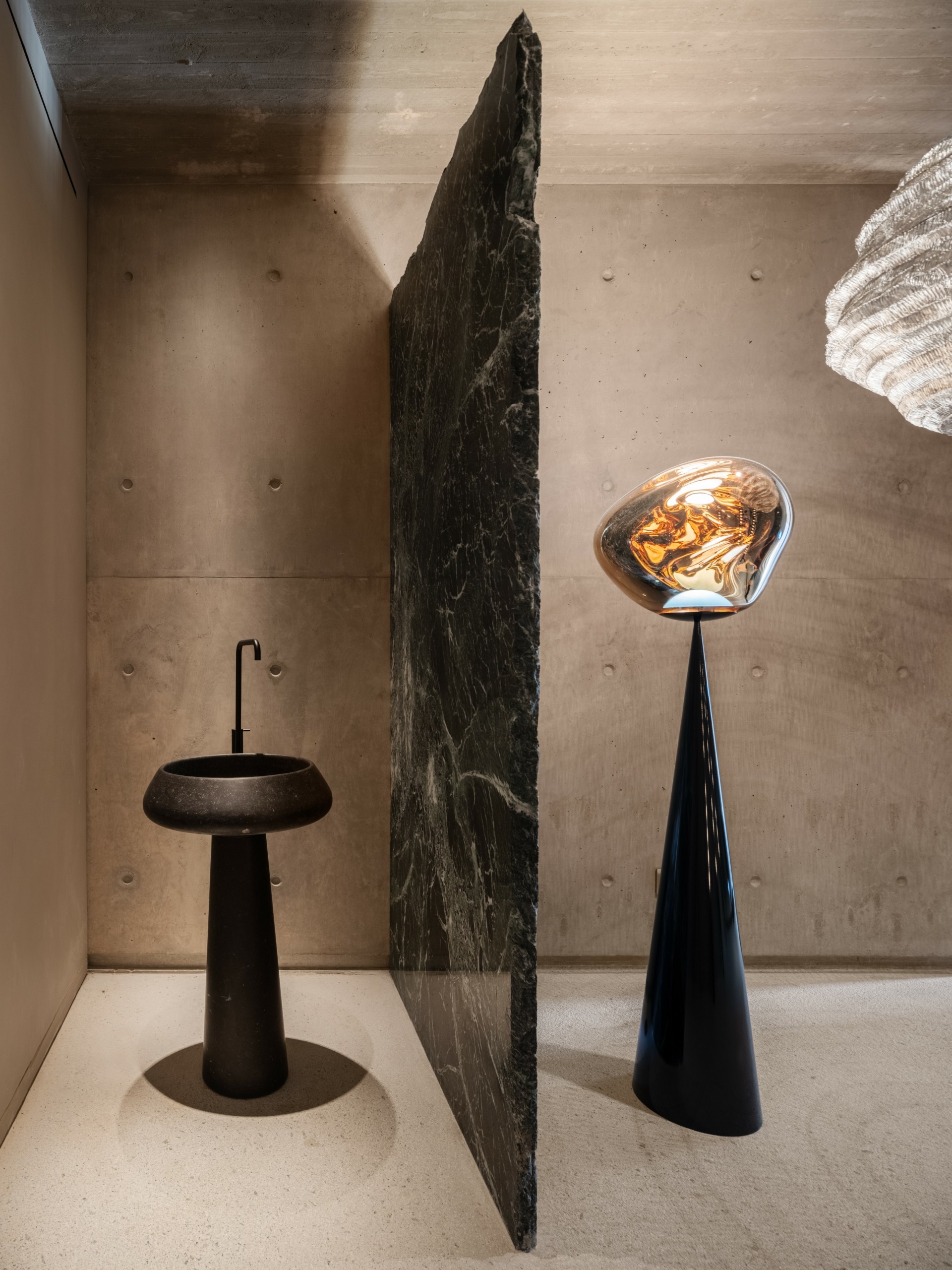 Αιμασιά: Η βίλα-αριστούργημα της Μυκόνου πωλείται για 24 εκατ. ευρώ