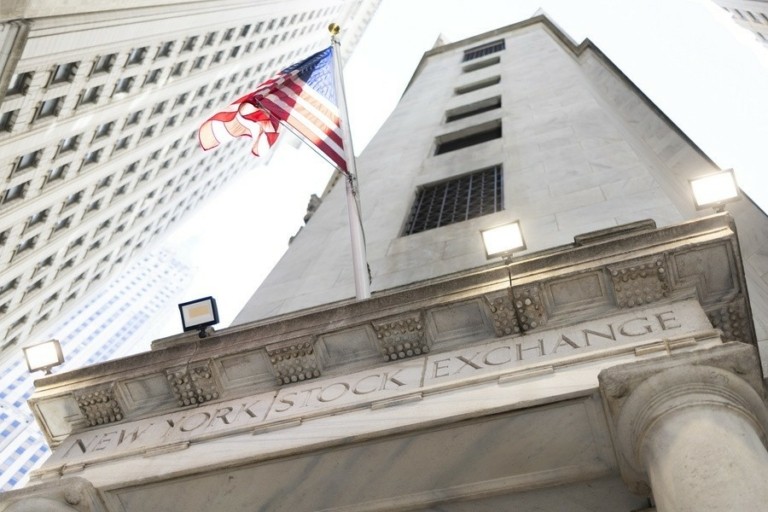 Wall Street: Ανάκαμψη με ώθηση από Βitcoin και τεχνολογία ενόψει της συνεδρίασης της Fed (upd)