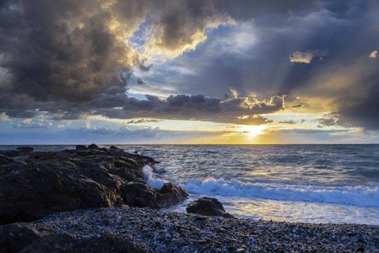 Μεσόγειος: Νέα μελέτη αποκαλύπτει το πώς δημιουργήθηκε (vid)