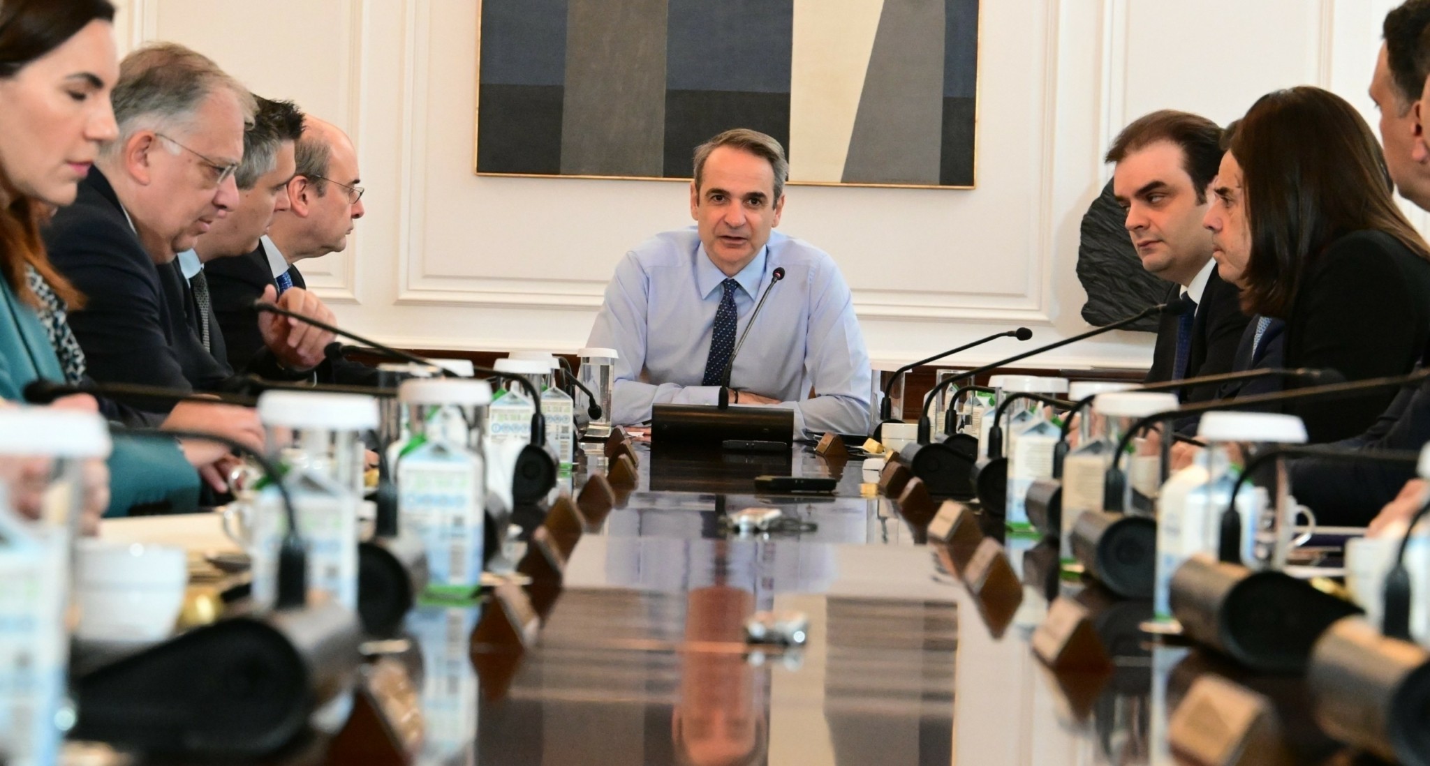 Μητσοτάκης: Έτοιμη η οικονομία να ανταποκριθεί στις προκλήσεις – Δεν έχουν λογική οι δασμοί σε ελιές, λάδι, φέτα (vid)