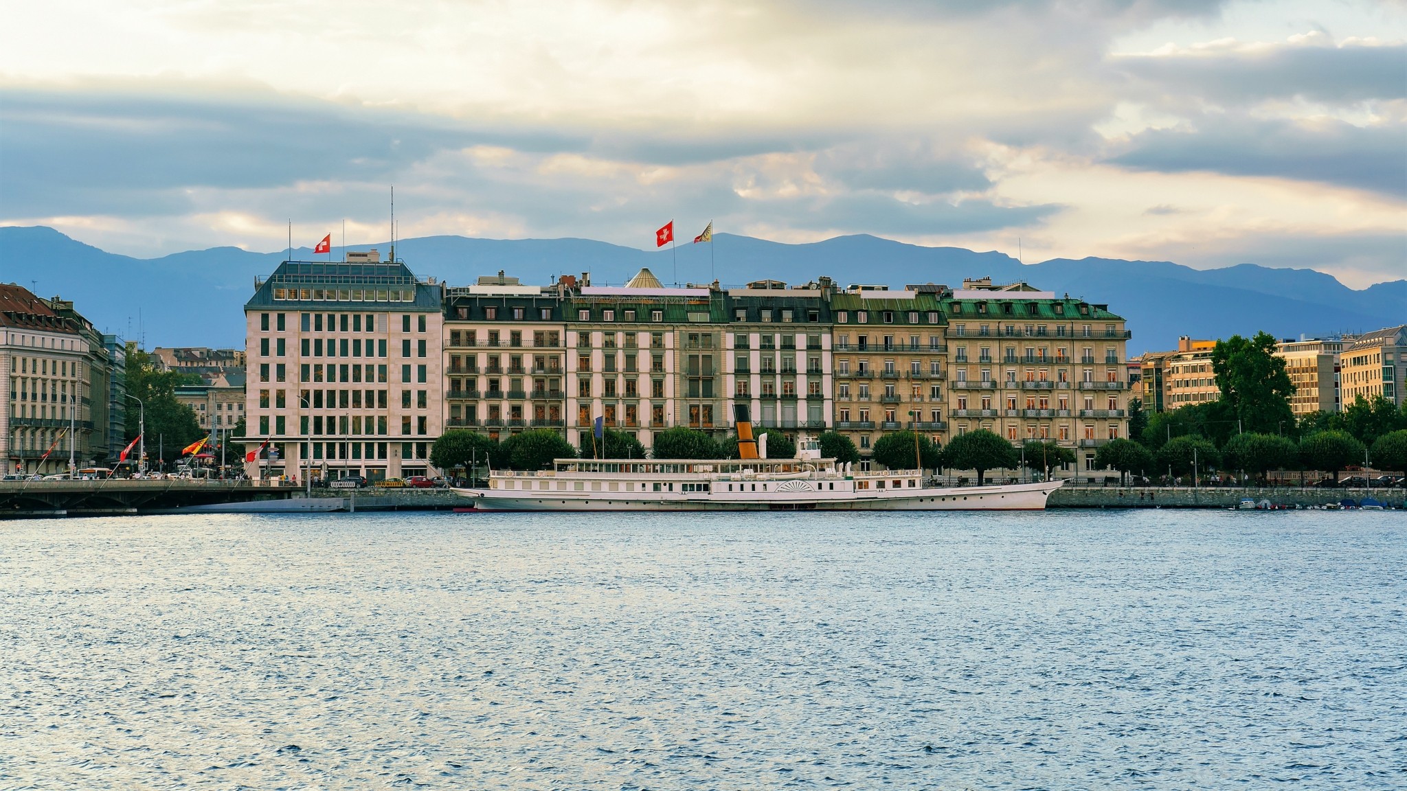 Στο μάτι της εφορίας… τα σαλέ στην Ελβετία (γράφημα)