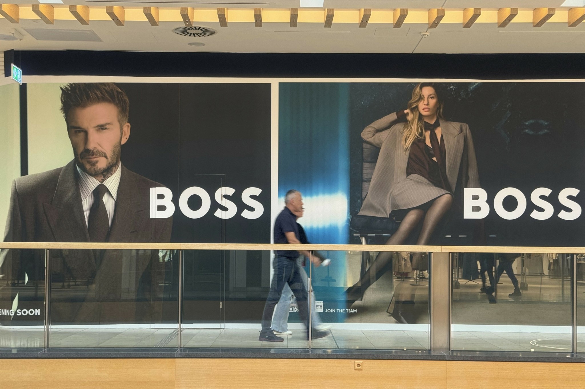 Hugo Boss: Άνοδος 8,8% για τη μετοχή μετά τα αποτελέσματα τριμήνου – Καθησυχάζει τις αγορές με σταθερές προβλέψεις για το 2025