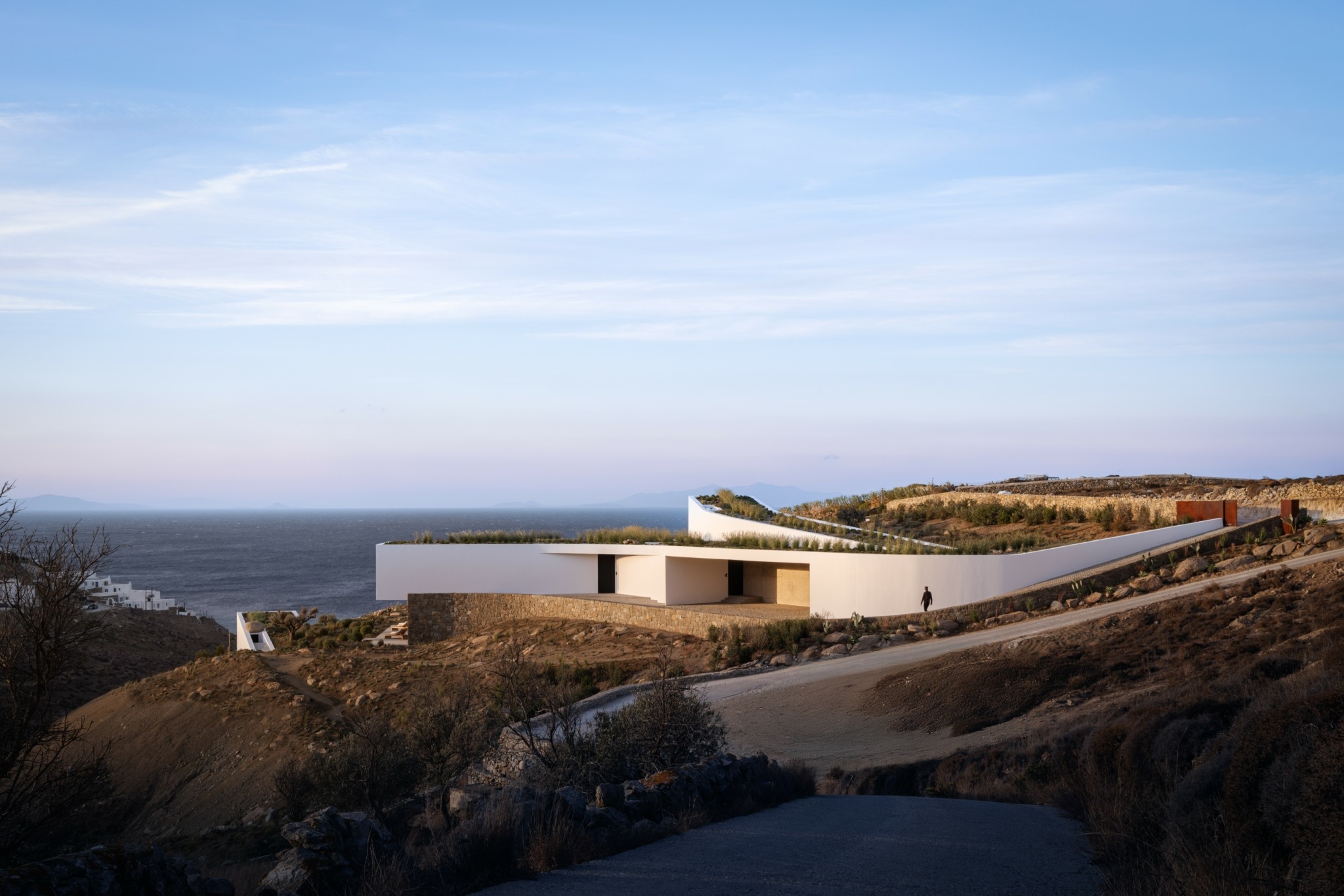 Αιμασιά: Η βίλα-αριστούργημα της Μυκόνου πωλείται για 24 εκατ. ευρώ