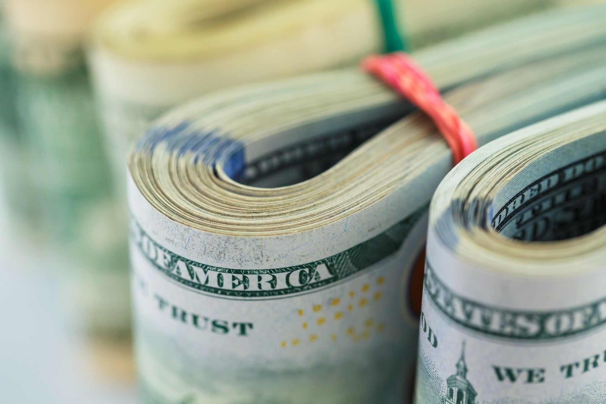 ΗΠΑ: Γιατί αυξάνονται τόσο γρήγορα οι εκατομμυριούχοι