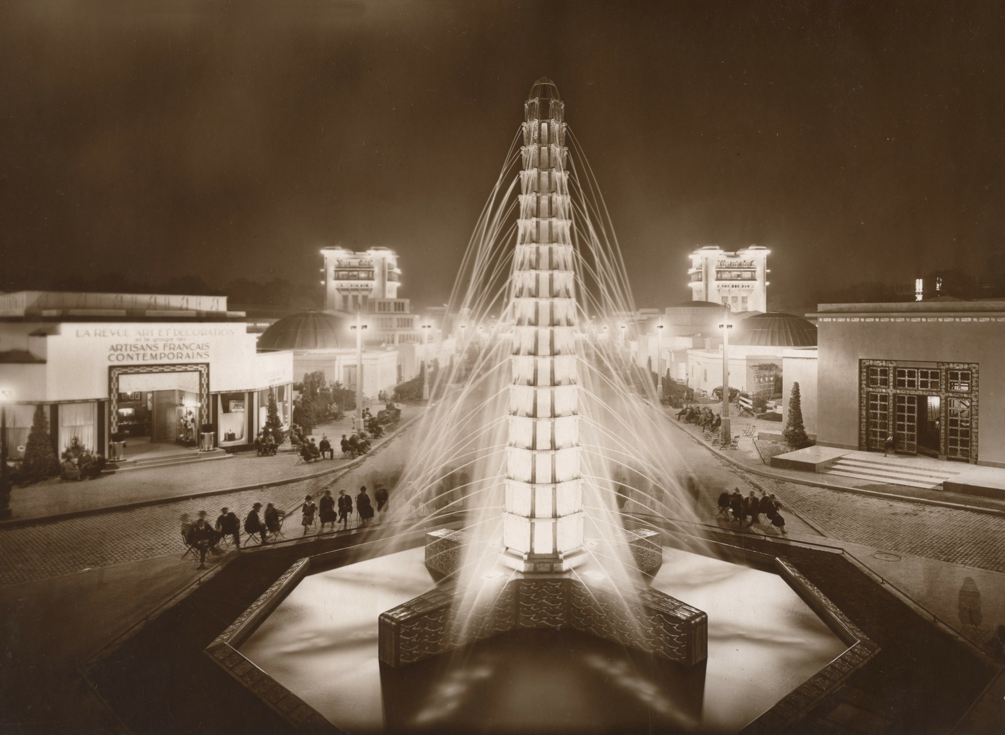 Lalique: H ιστορία πίσω από τα αριστουργήματα από γυαλί