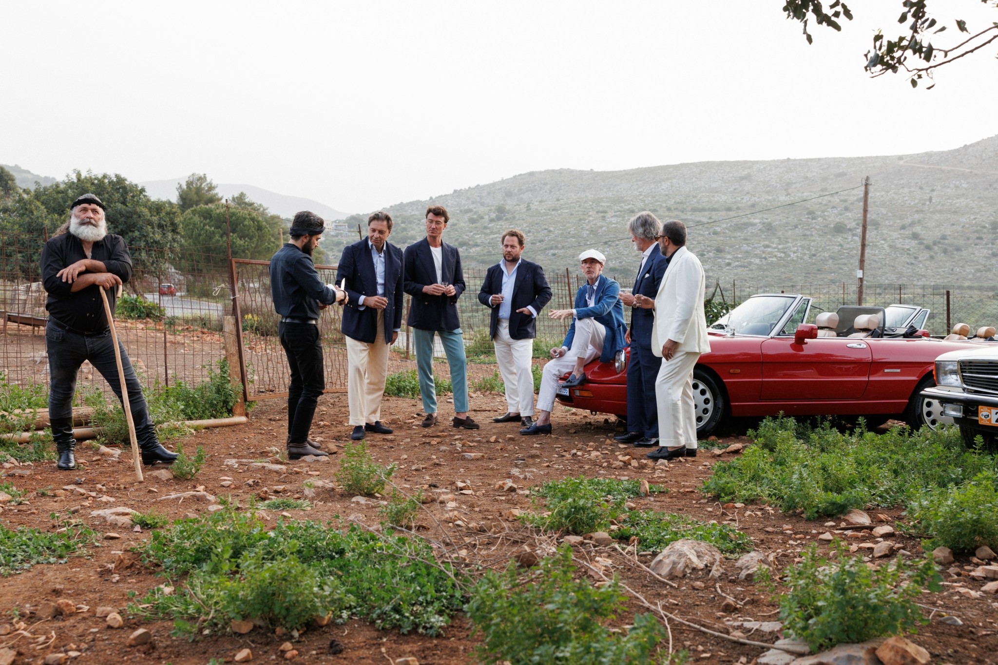 20 χρόνια Bespoke Athens: Μια συλλογή-σταθμός για το εργαστήρι του στυλ