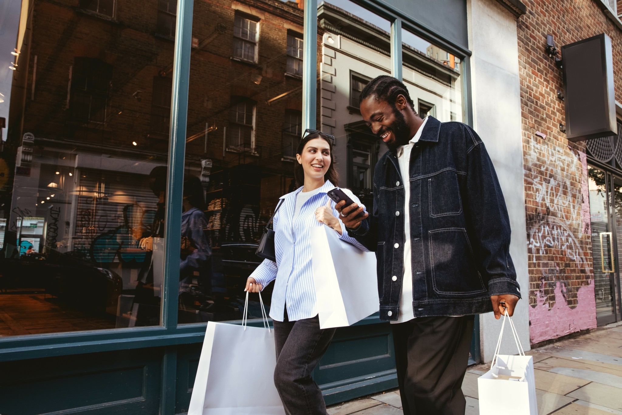 Revolut: Η λειτουργία που επιτρέπει στους πελάτες να χαρίσουν συνδρομή προγράμματος σε αγαπημένα τους πρόσωπα