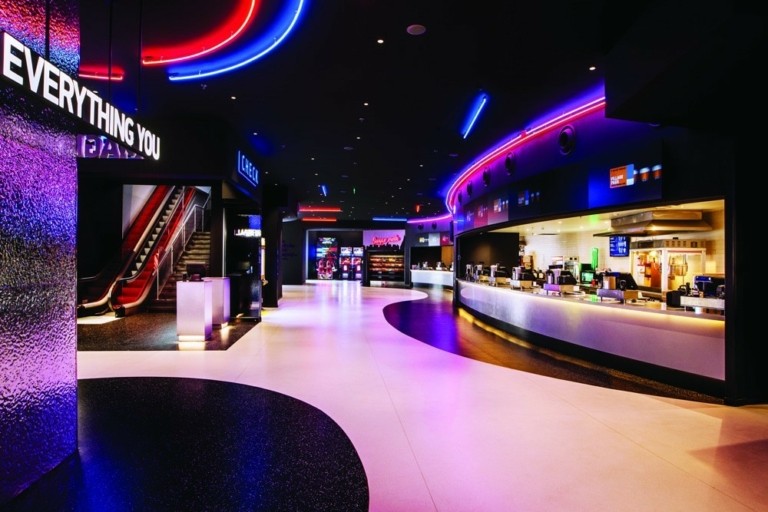 STIRIXIS Group: Σχεδιάζει το σινεμά του αύριο για τα Village Cinemas ξεκινώντας από το The Mall Athens (pics)