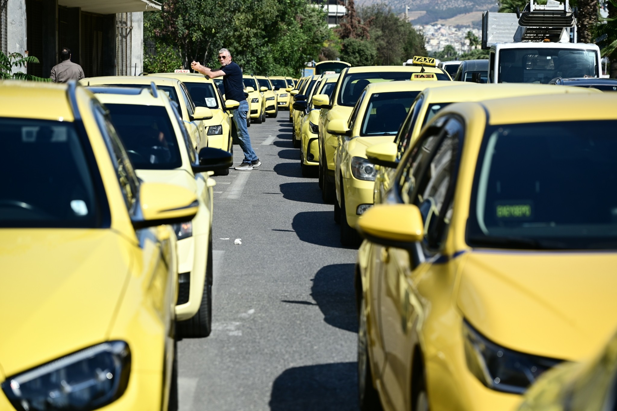 Χωρίς ταξί η Αθήνα και την Πέμπτη 4/5, νέα 24ωρη απεργία