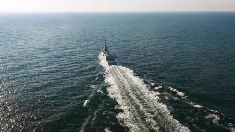 Μπήκαν οι υπογραφές για την 4η φρεγάτα Belharra – Στις 18/12 η ύψωση της σημαίας στον «Κίμωνα»