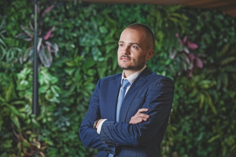 Μίκαλ Στρναντ: Ο Τσέχος δισεκατομμυριούχος πίσω από τη CSG (γράφημα)