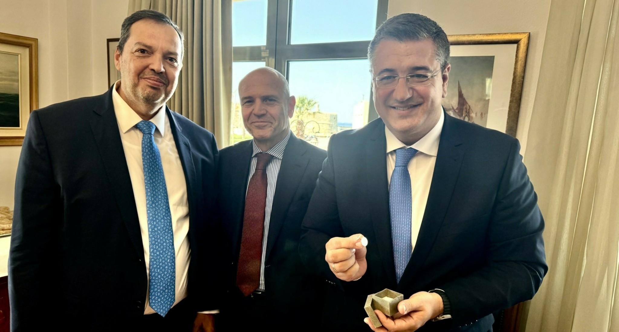 Τζιτζικώστας στο newmoney: Πρόθεση της ΕΕ να χρηματοδοτήσει εκ νέου έργα σημαντικά για την αναβάθμιση του λιμανιού Ηρακλείου (pics)