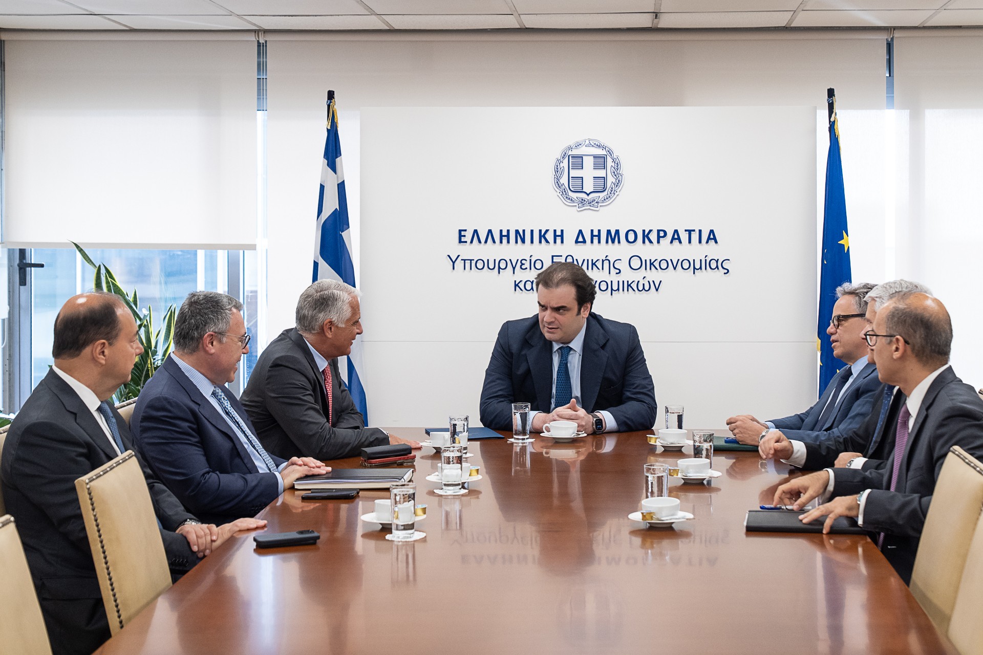Alpha Bank και UniCredit επενδύουν στην ανάπτυξη με κοινωνικό πρόσημο ...