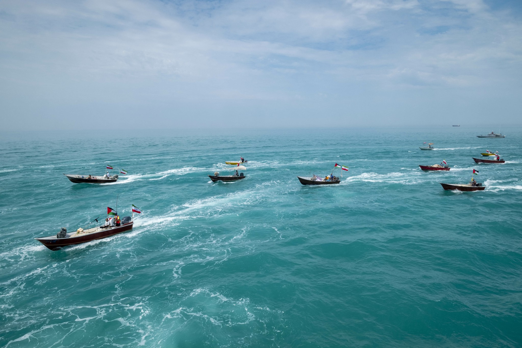 CEO Shell: «Τεράστιος ο αντίκτυπος» αν αποκλειστεί το Στενό του Ορμούζ