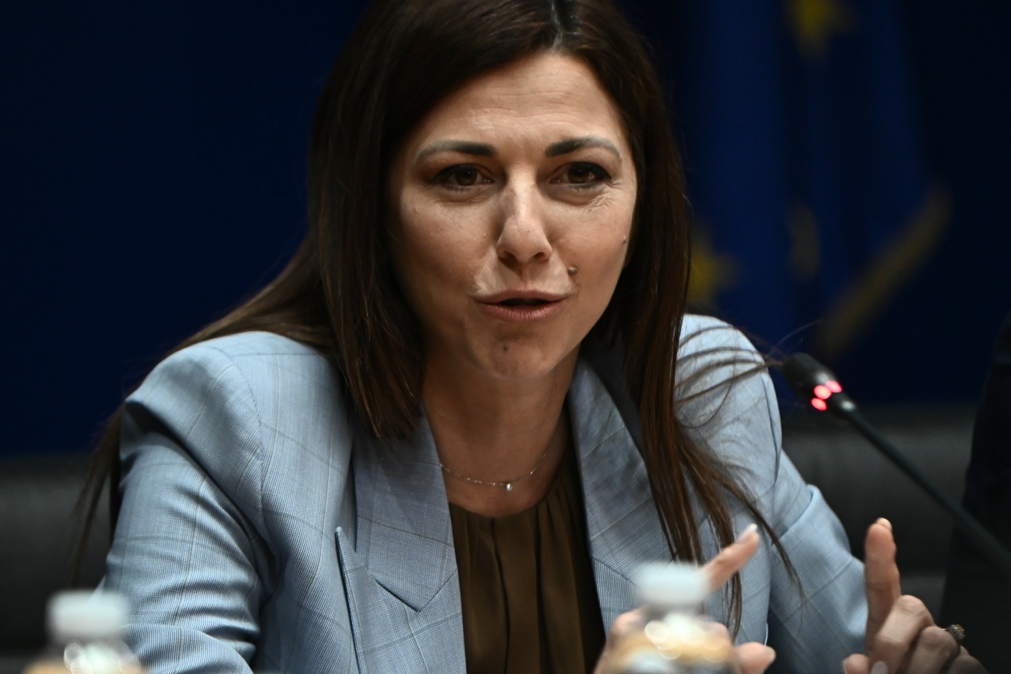 Ζαχαράκη: Το πρόβλημα με τα κενά στα σχολεία είναι δομικό (vid)