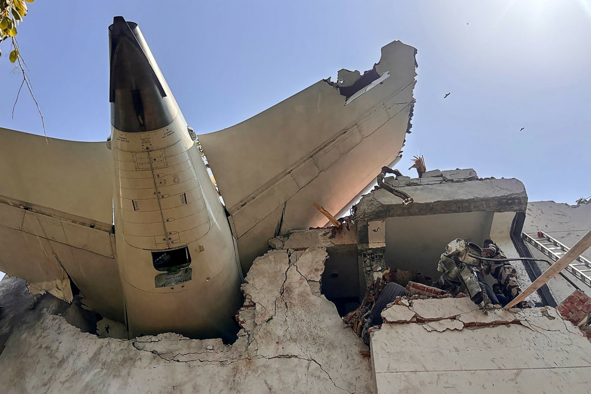 Ινδία: Ανακτήθηκε το 2ο μαύρο κουτί του Boeing 787 της Air India