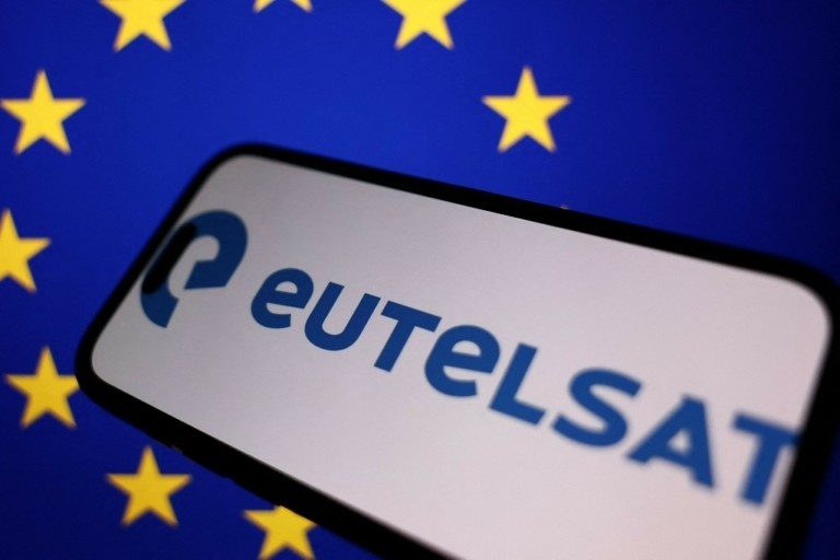 OneWeb vs Starlink: Τα φιλόδοξα γαλλικά σχέδια για τη Eutelsat και την δορυφορική ενίσχυση της ΕΕ