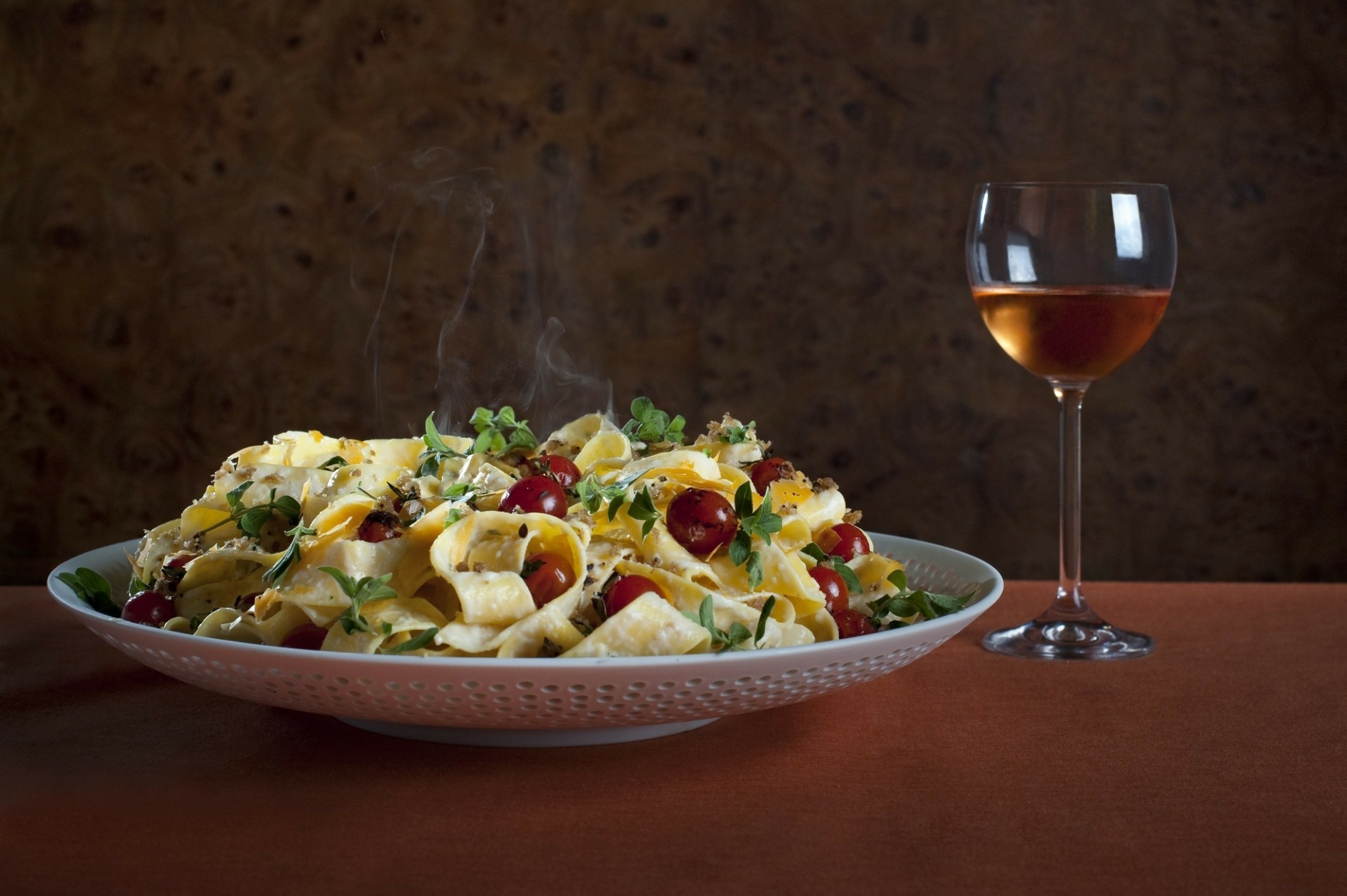 Κρασί: 10 tips που θα σας κάνουν έναν εξαιρετικό σομελιέ