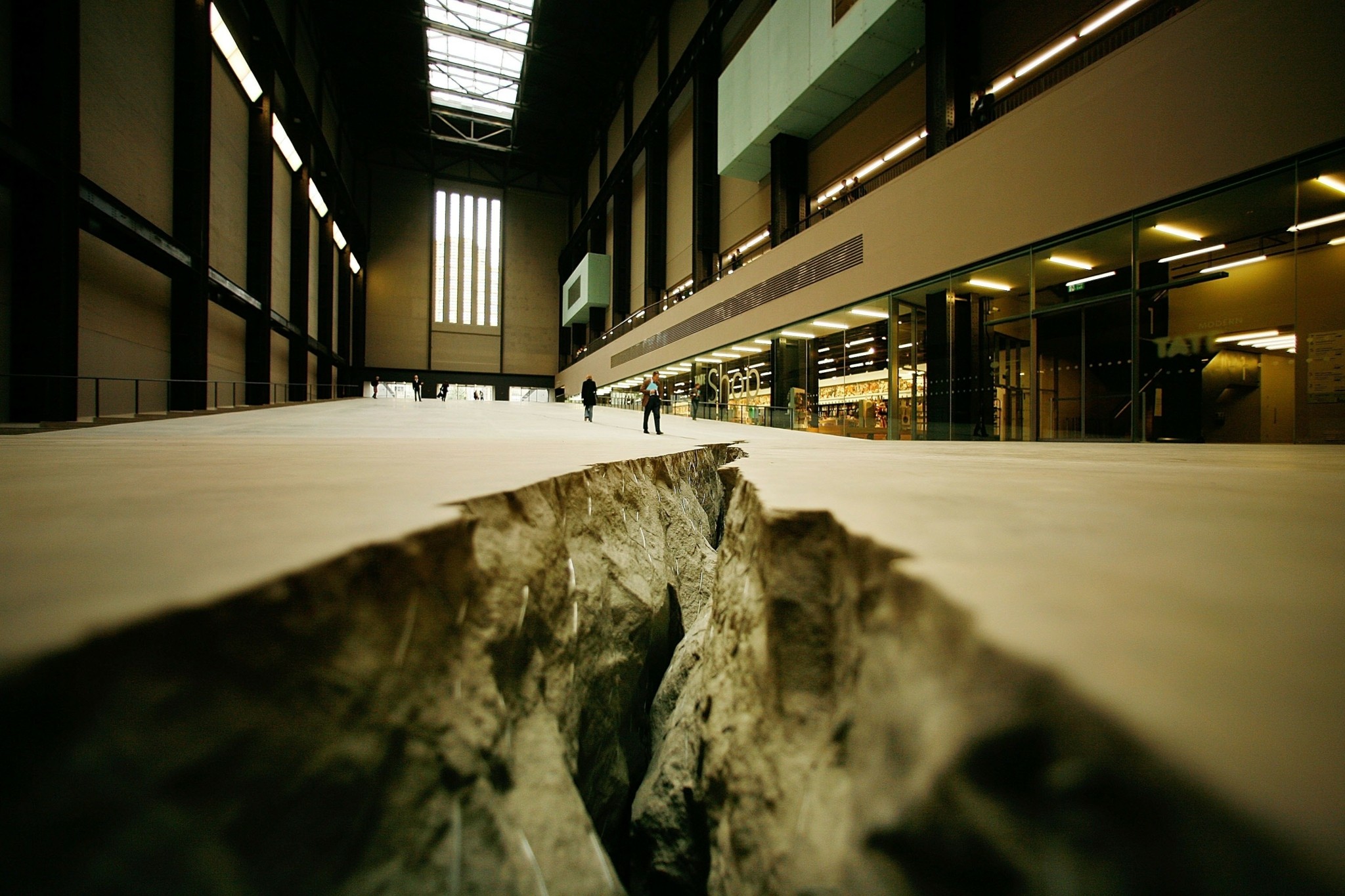 Tate Modern: Το μουσείο που έκανε τον κόσμο να αγαπήσει τη σύγχρονη Τέχνη