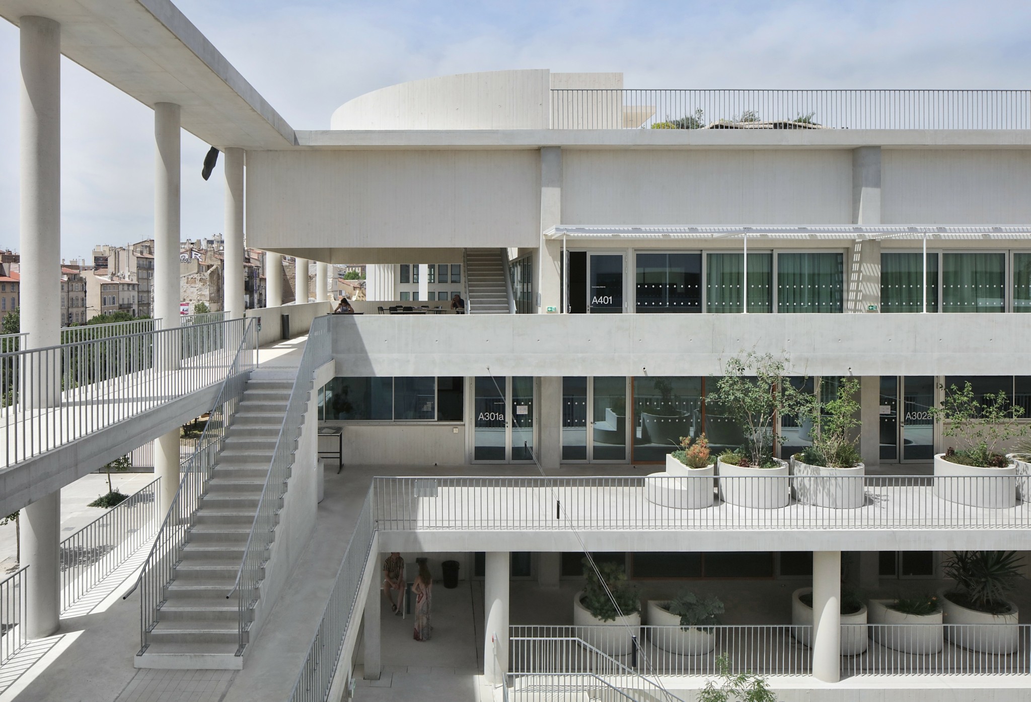 Point Supreme: Το βραβευμένο ελληνικό γραφείο σχεδίασε τη νέα σχολή Aρχιτεκτονικής της Μασσαλίας