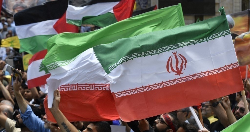 Εκρηκτική κατάσταση στο Ιράν με διαδηλώσεις και επεισόδια – Για «πράκτορες των ΗΠΑ και του Ισραήλ» μιλούν κρατικά ΜΜΕ | Ειδήσεις για την Οικονομία