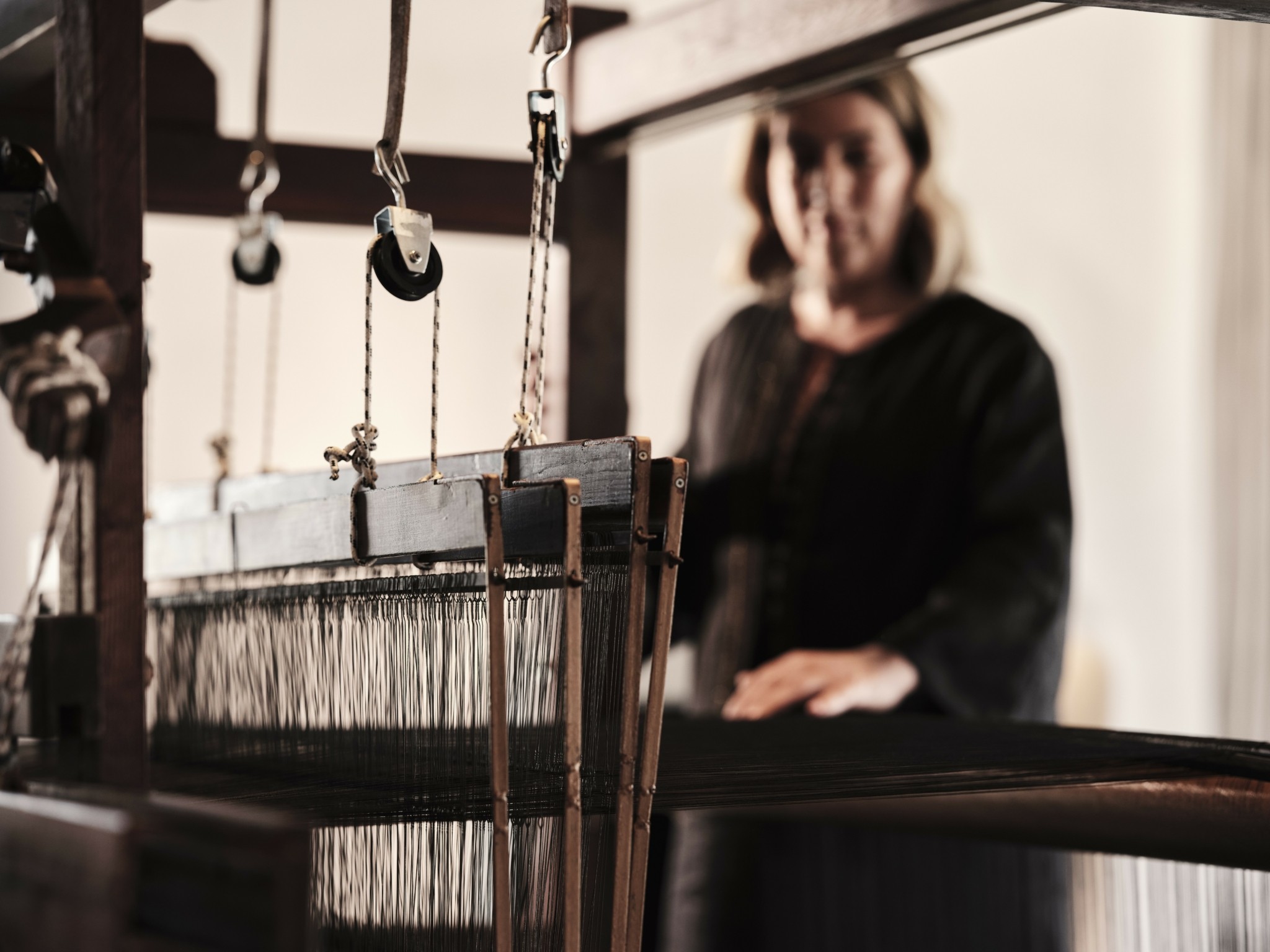 Η υφαντική τέχνη της Μυκόνου ξαναζεί στο Kalesma