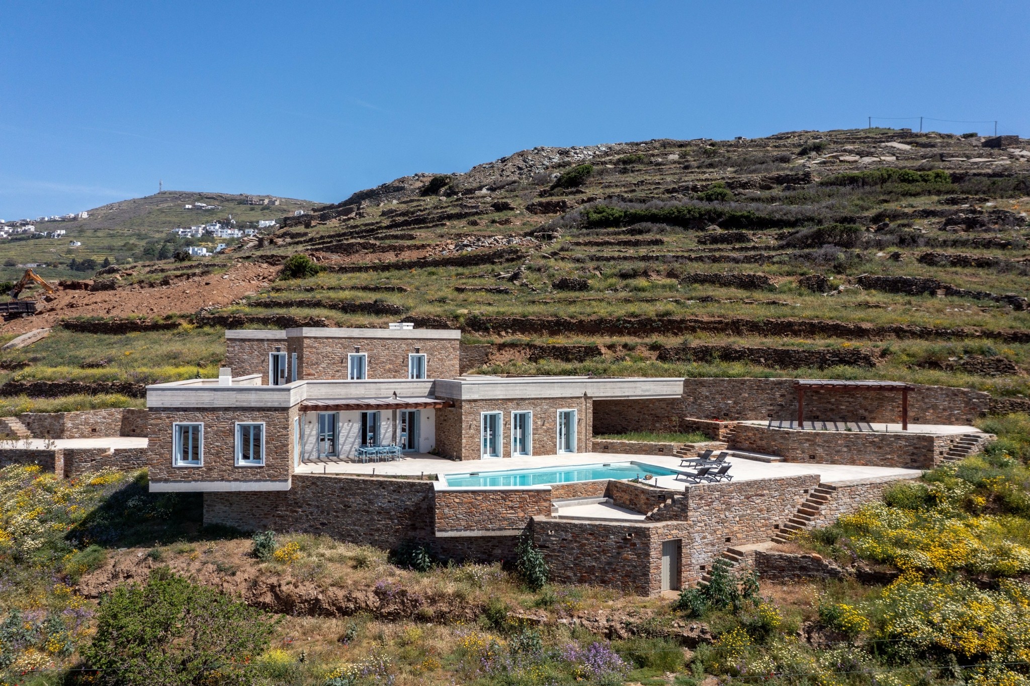 Δύο υπέροχες κατοικίες στην Τήνο που σέβονται τον τοπικό χαρακτήρα