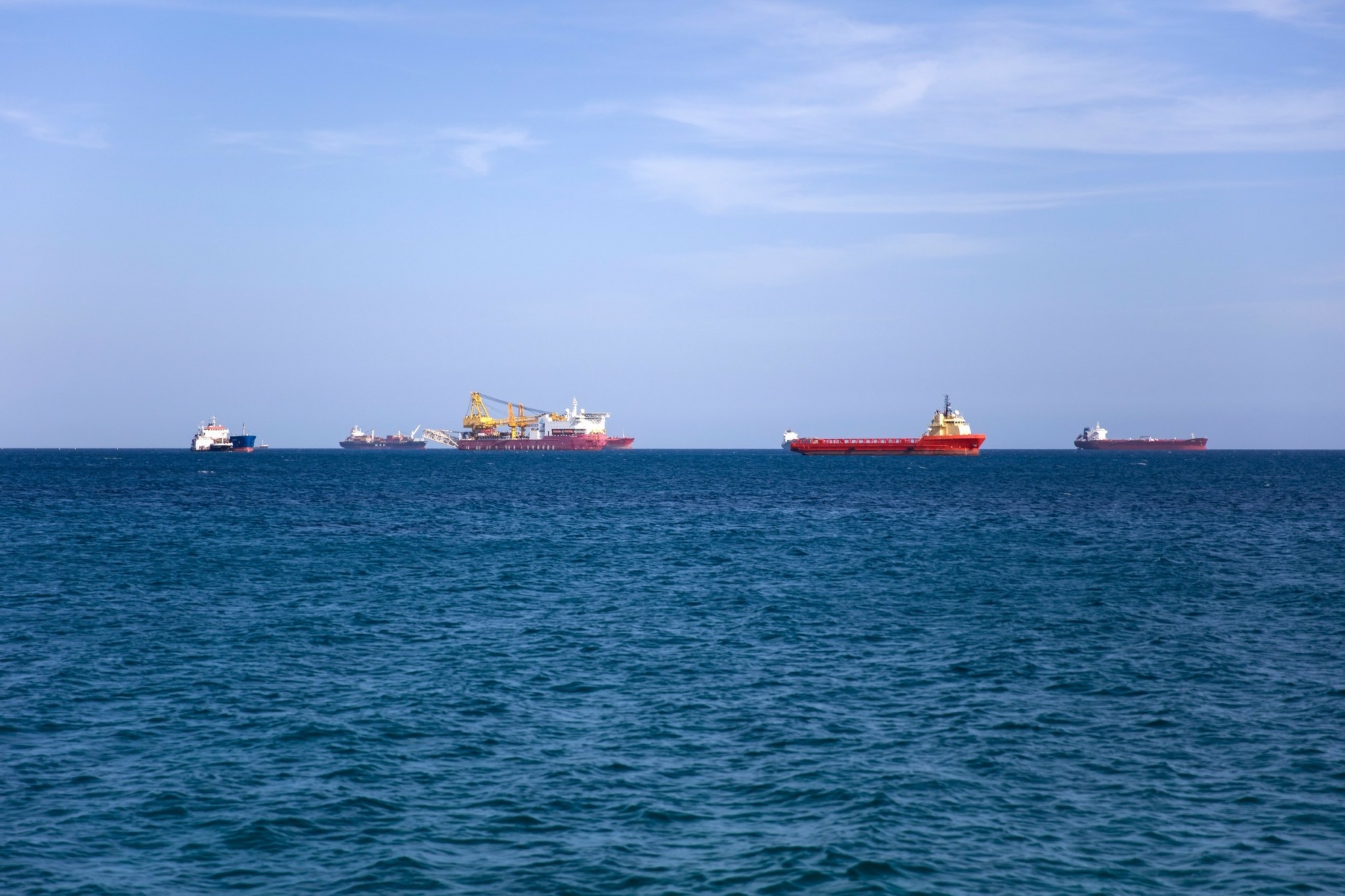 Xclusiv Shipbrokers: Γεωπολιτικές εντάσεις και ανακατατάξεις καθορίζουν τη ναυτιλία