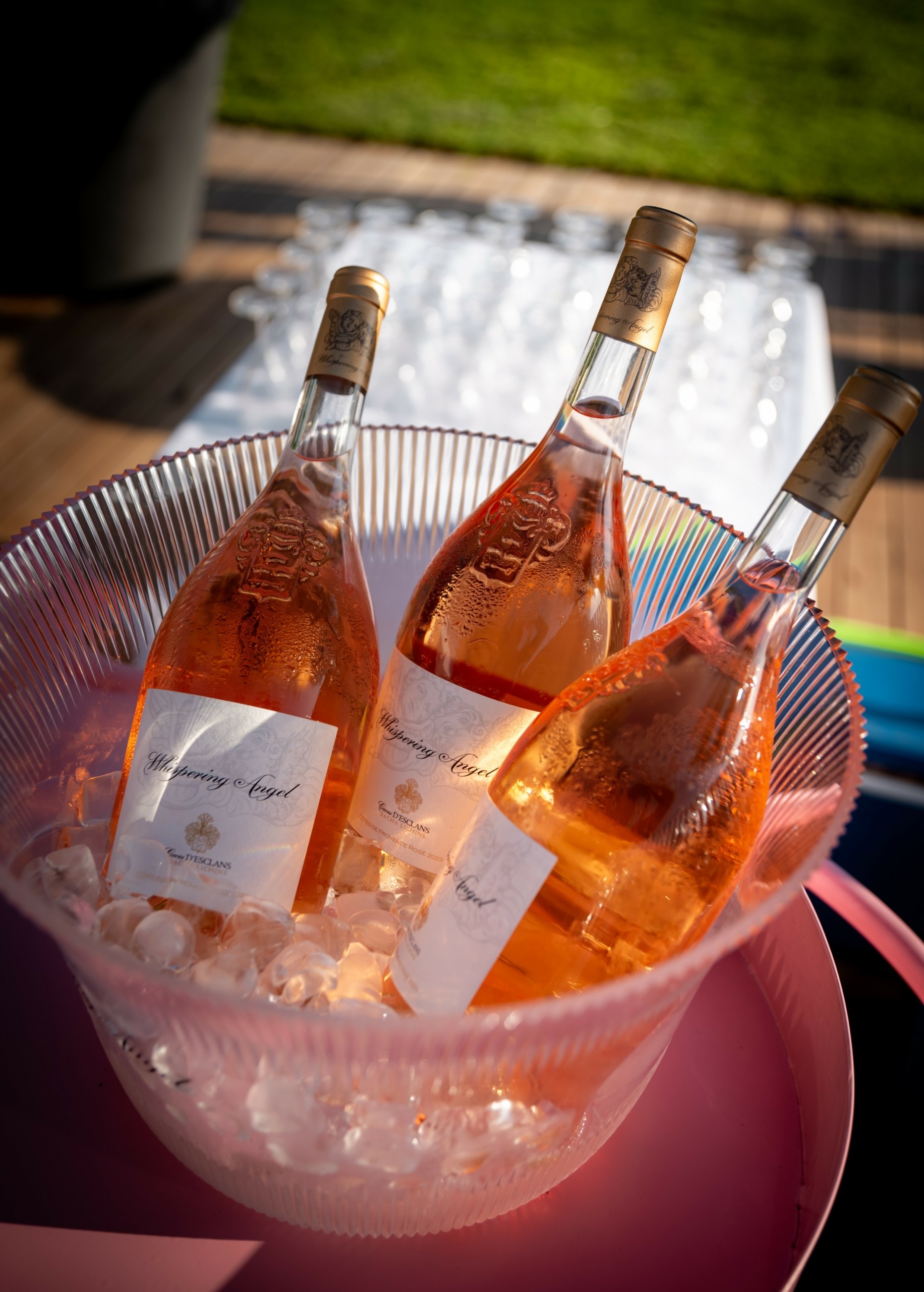 Η APOELLA για πρώτη φορά στην Αθήνα με ένα pop-up στην Astir Beach