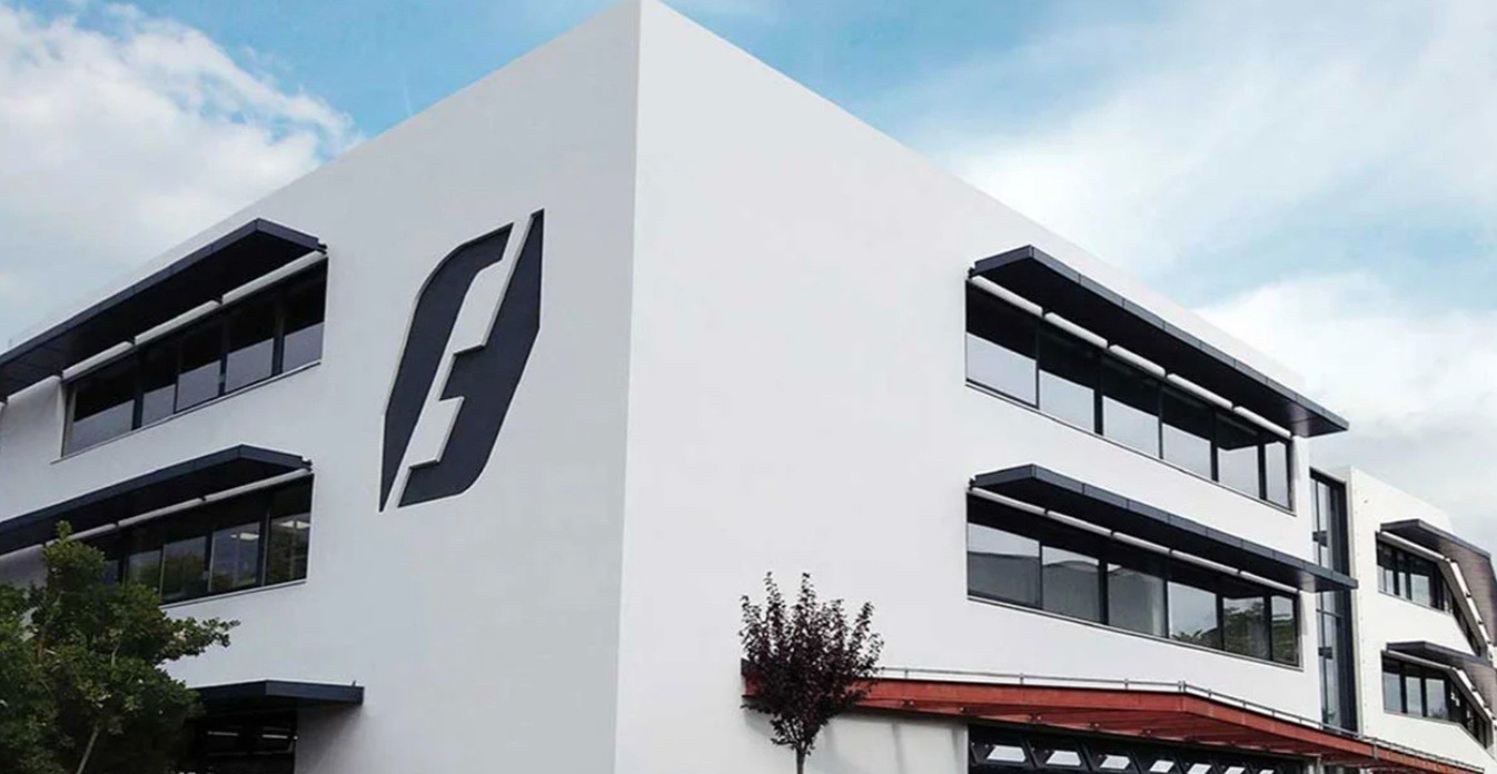 THEON: Έλαβε νωρίτερα την πρώτη παραγγελία για νέο ηλεκτροοπτικό σύστημα – Εξαγοράζει το 30% της Shock EOS | Ειδήσεις για την Οικονομία