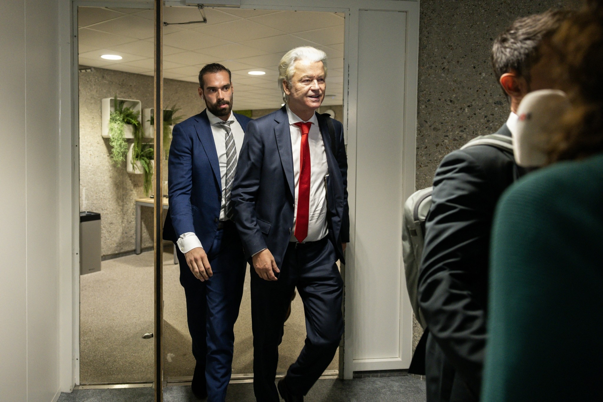 Στις κάλπες οι Ολλανδοί στις 29 Οκτωβρίου 2025 μετά την αποχώρηση Βίλντερς