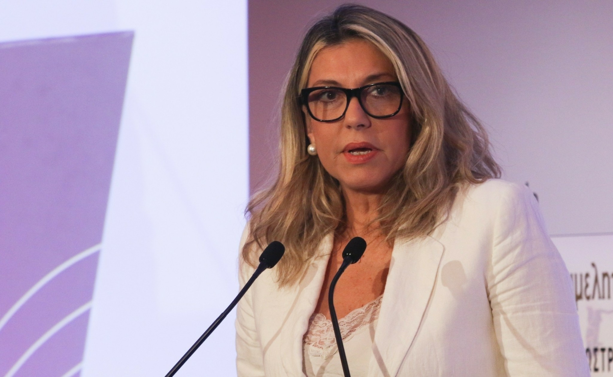 Καραμανλή σε Balkan Forum: Σημαντική αύξηση σε ταξιδιωτική κίνηση και εισπράξεις δείχνουν τα πρώτα στοιχεία για το 2025